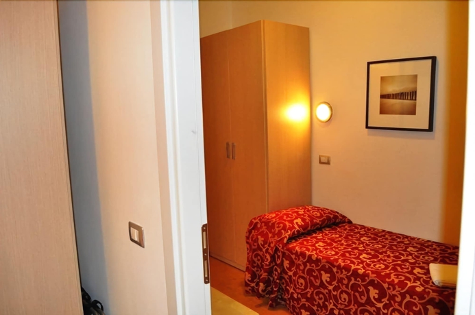 Imagen de la habitación del Hotel Mimosa, Costa de Rimini. Foto 8