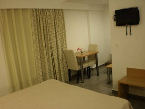Imagen general del Hotel Mimosa Suites, Rodas Town. Foto 3