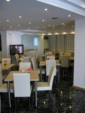 Imagen general del Hotel Mimosa Suites, Rodas Town. Foto 7