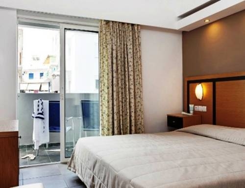 Imagen general del Hotel Mimosa Suites, Rodas Town. Foto 10