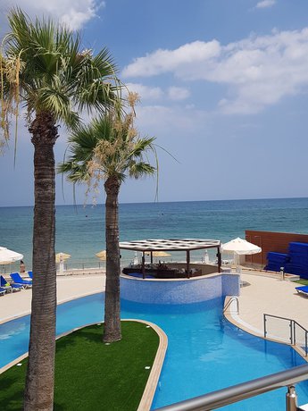 Imagen general del Hotel Mimoza Beach, Yeni Iskele. Foto 8