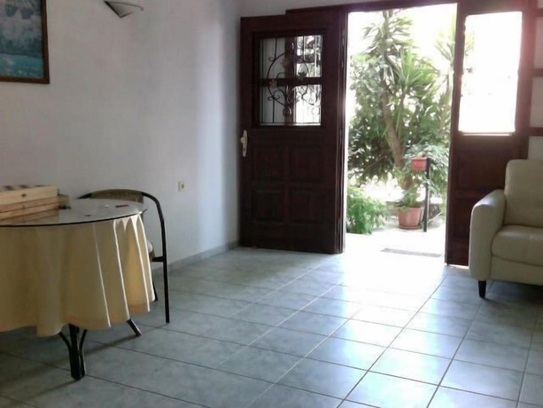 Imagen de la habitación del Hotel Mimoza Studios, Skíathos. Foto 11