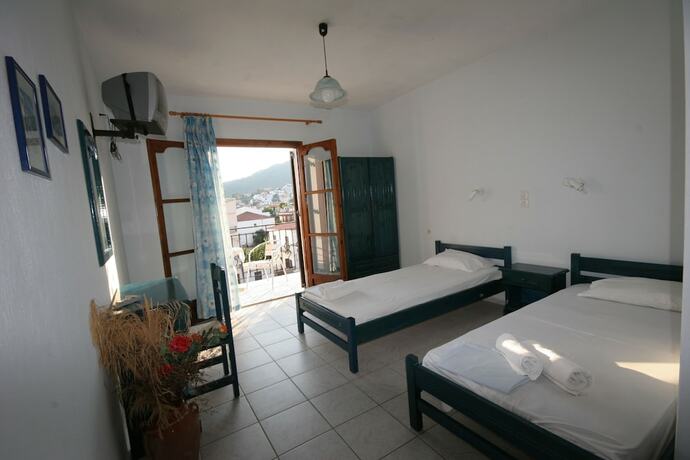 Imagen de la habitación del Hotel Mimoza Studios, Skíathos. Foto 18