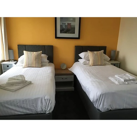 Imagen de la habitación del Hotel Min Y Mor. Foto 13