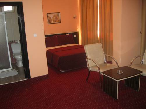 Imagen de la habitación del Hotel Mina 1. Foto 5