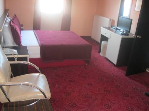 Imagen de la habitación del Hotel Mina 1. Foto 6