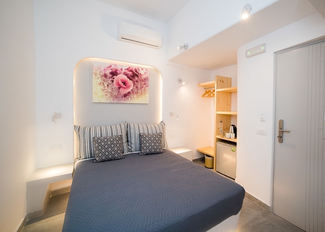 Imagen de la habitación del Hotel Mina Studios. Foto 3