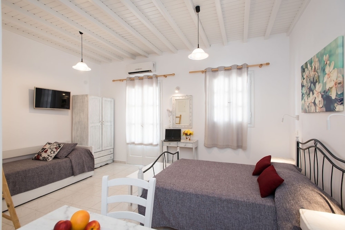 Imagen de la habitación del Hotel Mina Studios. Foto 15