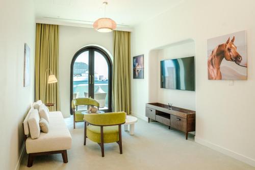 Imagen general del Hotel Mina and Residences By The Torch. Foto 2
