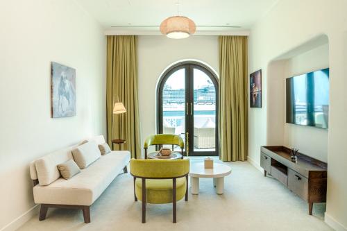 Imagen general del Hotel Mina and Residences By The Torch. Foto 4