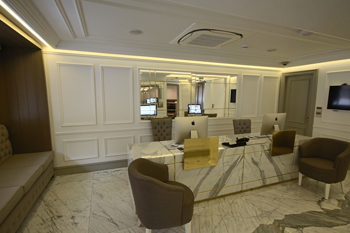 Imagen de los interiores del Hotel Mina – Special Class. Foto 14