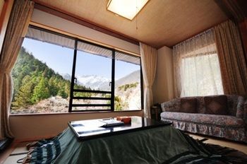Imagen de los interiores del Hotel Minakamisanso. Foto 14