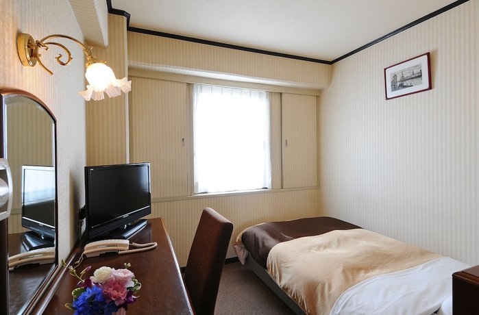 Imagen de la habitación del Hotel Minakuchi Century. Foto 16