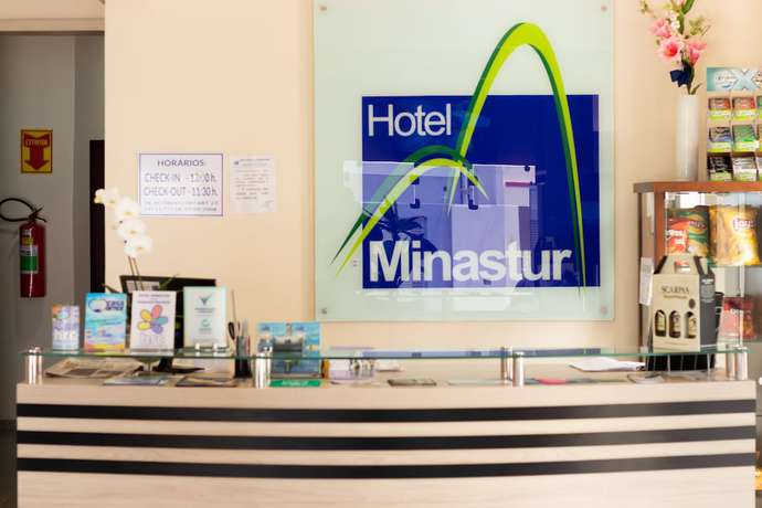 Imagen de los interiores del Hotel Minastur. Foto 17