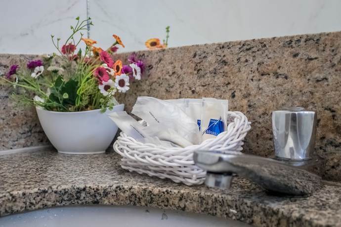 Imagen de la habitación del Hotel Minastur. Foto 16