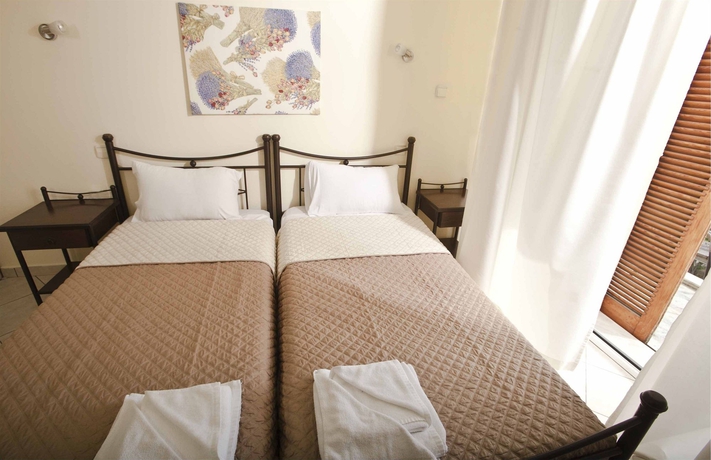 Imagen de la habitación del Hotel Minavra. Foto 7