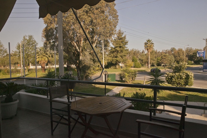 Imagen de la habitación del Hotel Minavra. Foto 9