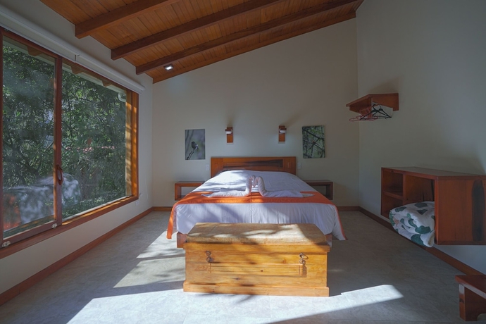 Imagen de la habitación del Hotel Mindo Magico. Foto 13