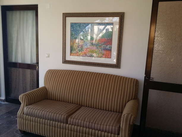 Imagen de los exteriores del Hotel Minerva Beach. Foto 11