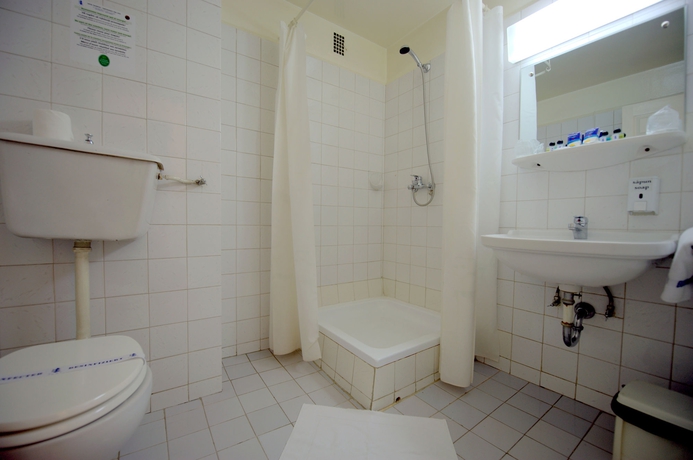 Imagen de la habitación del Hotel Minerva, Bucarest. Foto 2