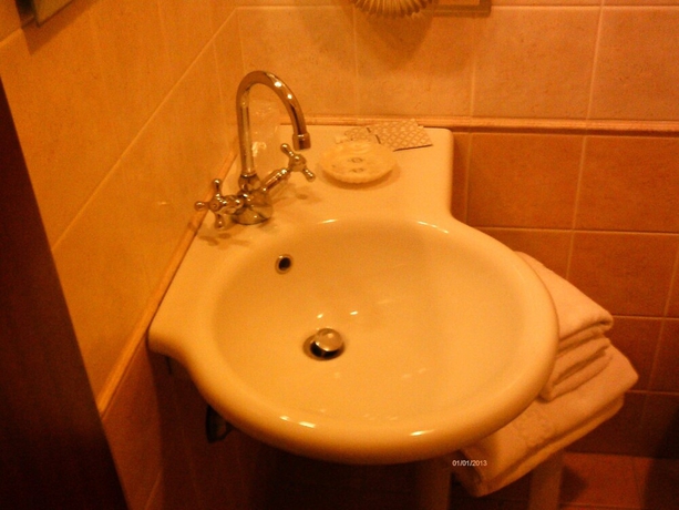 Imagen de la habitación del Hotel Minerva E Nettuno. Foto 10