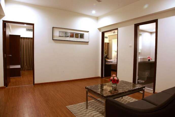 Imagen general del Hotel Minerva Grand. Foto 18