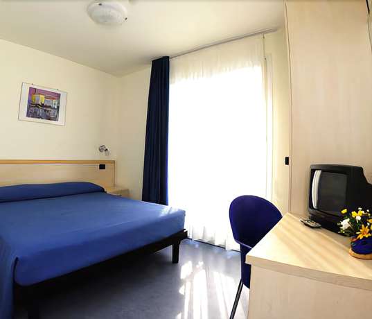 Imagen de la habitación del Hotel Minerva, Lignano Sabbiadoro. Foto 13
