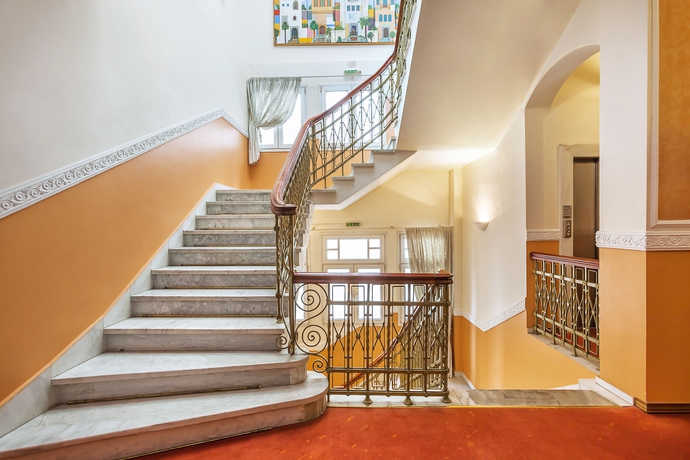 Imagen de los interiores del Hotel Minerva Premier. Foto 14