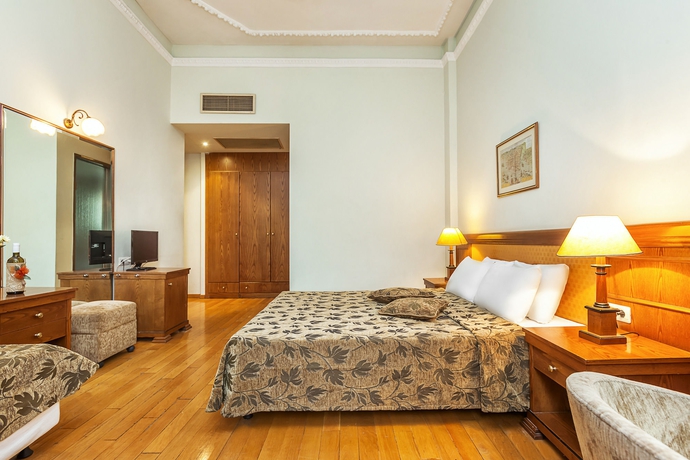 Imagen de la habitación del Hotel Minerva Premier. Foto 8