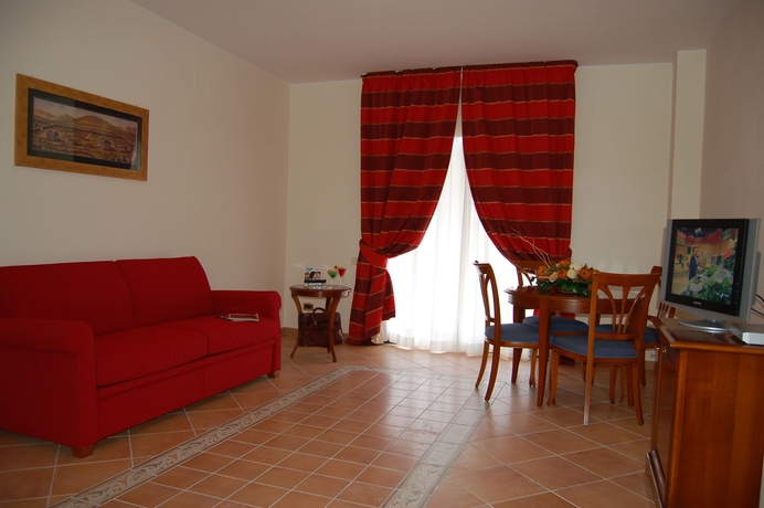 Imagen de los interiores del Hotel Minerva Resort Paestum. Foto 11