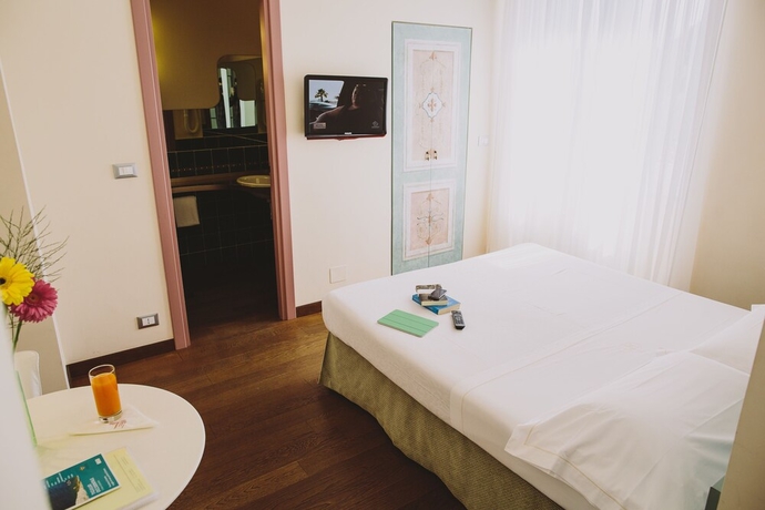 Imagen de la habitación del Hotel Minerva, Santa Margherita Ligure. Foto 4