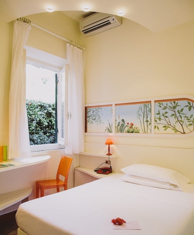 Imagen de la habitación del Hotel Minerva, Santa Margherita Ligure. Foto 8
