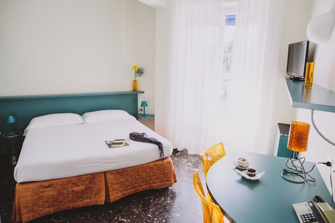Imagen de la habitación del Hotel Minerva, Santa Margherita Ligure. Foto 17
