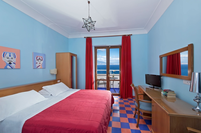 Imagen de la habitación del Hotel Minerva, Sorrento. Foto 4