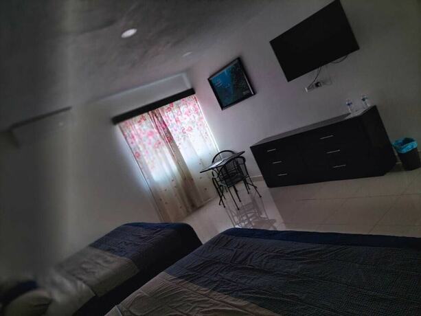 Imagen de la habitación del Hotel Minerva, Tamasopo. Foto 17