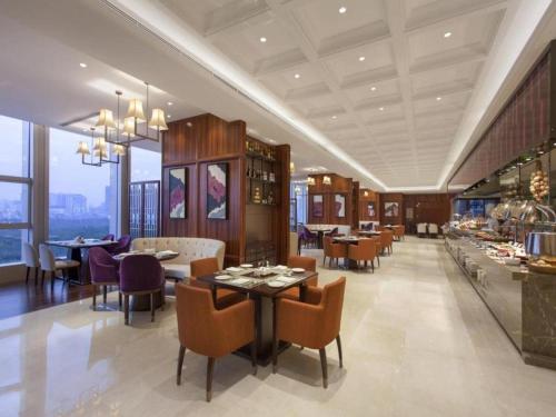 Imagen general del Hotel Ming Du Lakeside Nanning. Foto 3