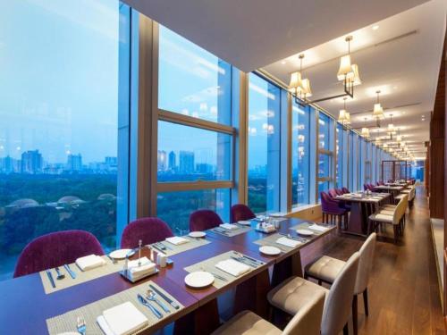 Imagen general del Hotel Ming Du Lakeside Nanning. Foto 10