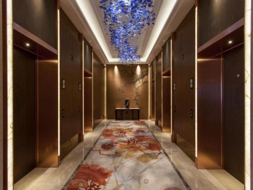 Imagen general del Hotel Ming Du Lakeside Nanning. Foto 18