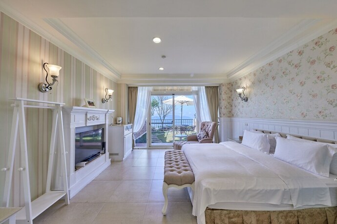 Imagen de la habitación del Hotel Ming Ging Farm. Foto 33