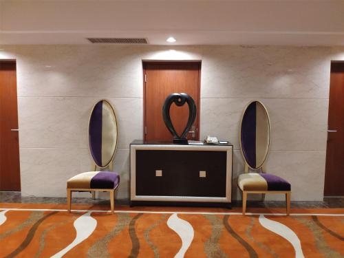 Imagen general del Hotel Ming Guang International Grand Hotel Haikou. Foto 4