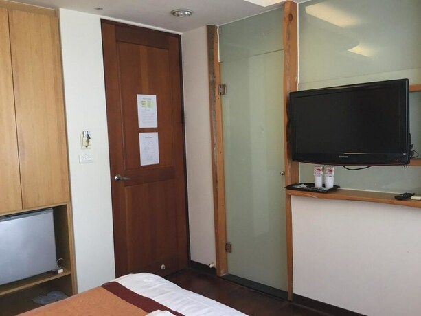 Imagen de la habitación del Hotel Ming Hu Bandb (no Elevator). Foto 23
