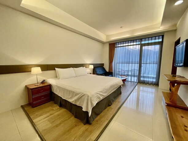 Imagen de la habitación del Hotel Ming Hu Bandb (no Elevator). Foto 28