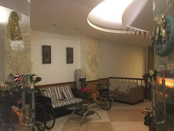 Imagen de los interiores del Hotel Ming Hu Bandb (no Elevator). Foto 29