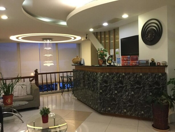 Imagen de los interiores del Hotel Ming Hu Bandb (no Elevator). Foto 30