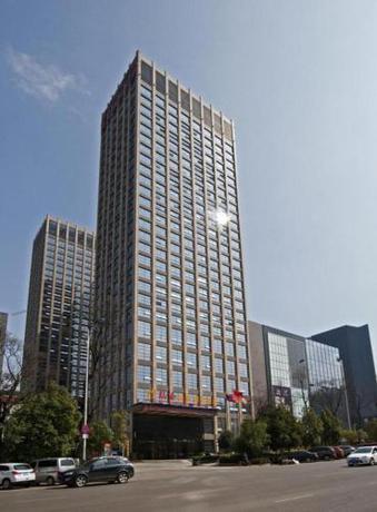 Imagen general del Hotel Mingchun International. Foto 4