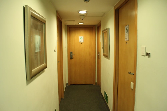 Imagen de los interiores del Hotel Mingle Place At The Eden. Foto 18