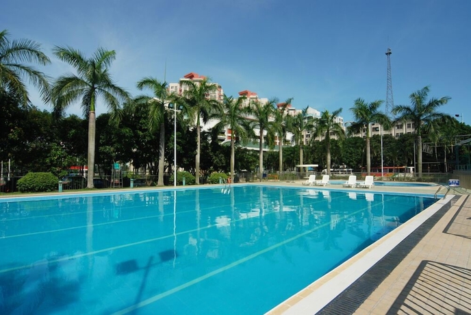 Imagen de la piscina del Hotel Mingyuan. Foto 19