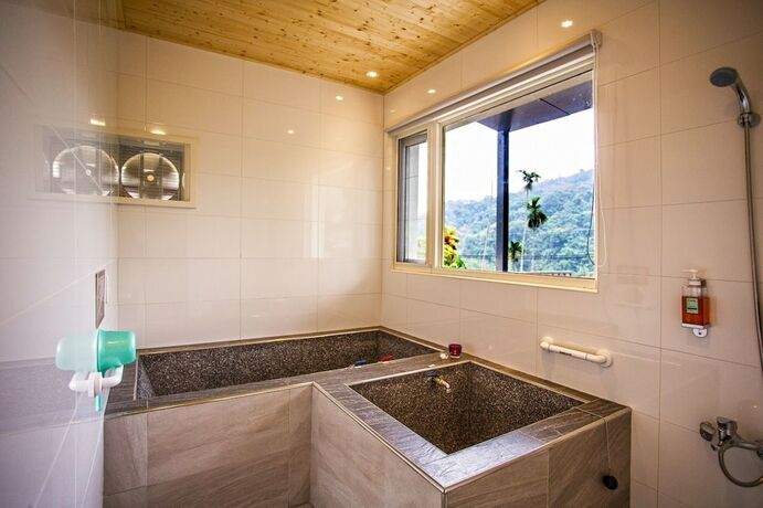 Imagen de la habitación del Hotel Mingyuan Hotspring. Foto 13