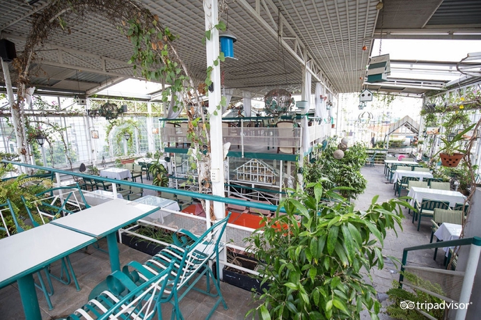 Imagen del bar/restaurante del Hotel Minh Chau. Foto 5