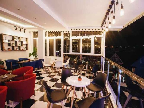 Imagen general del Hotel Minh Phu. Foto 8